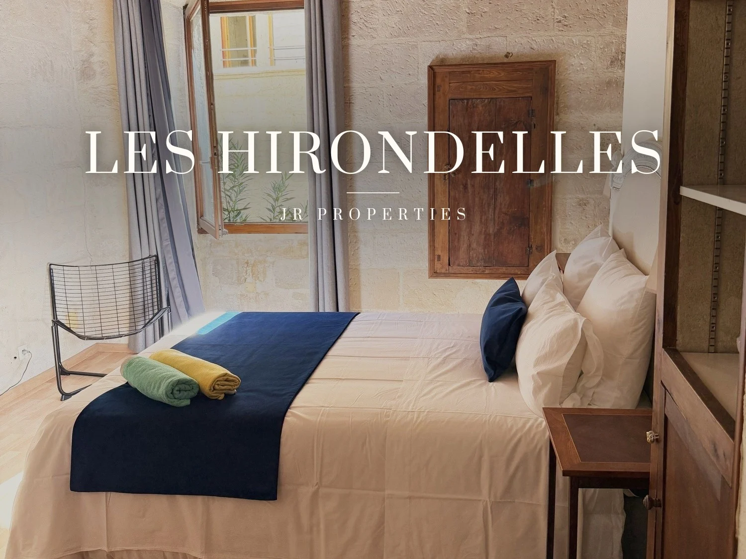 Chambre du logement Les Hirondelles à Villeneuve-lès-Avignon